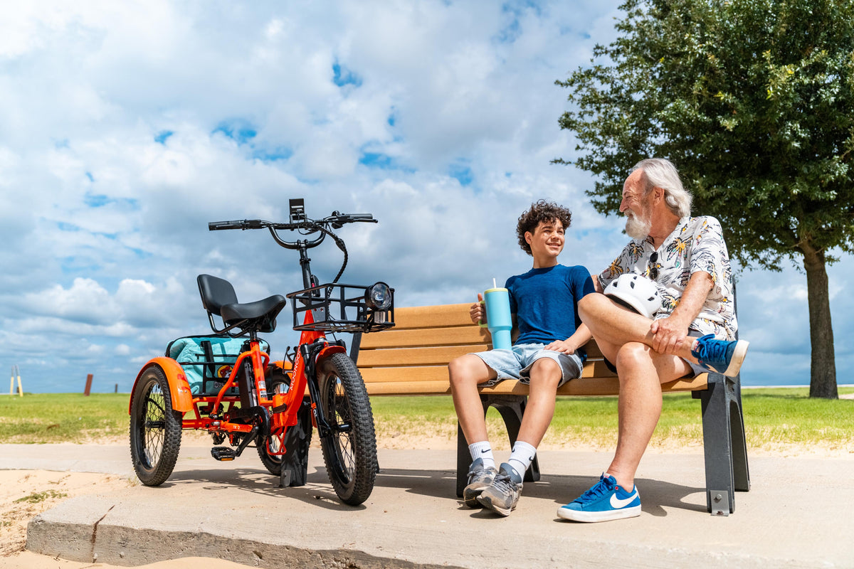 Riding Together Again: Why the Mooncool TK2 Is the Ultimate Trike for Grandparent-Grandkid Adventures