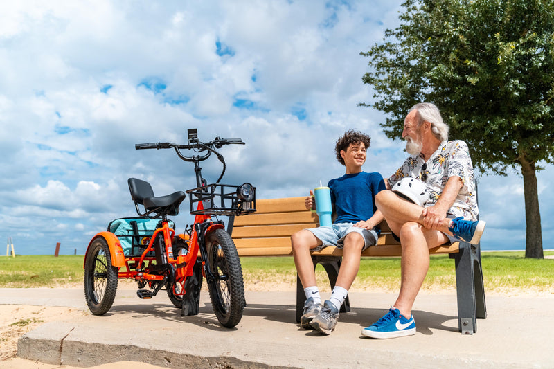 Riding Together Again: Why the Mooncool TK2 Is the Ultimate Trike for Grandparent-Grandkid Adventures